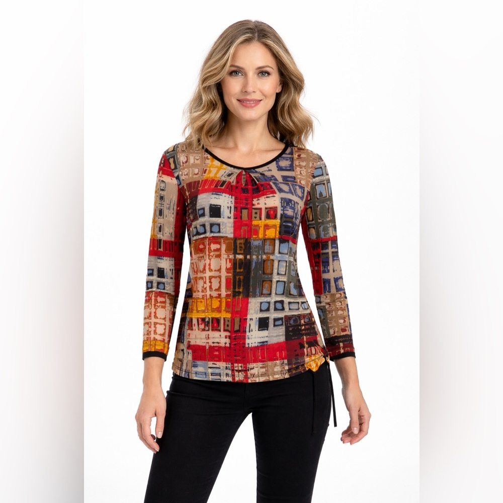 DOLCEZZA Multicolor Geometric “Manhattan” Print Women's Top NWT